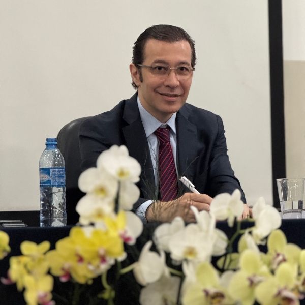 Vladmir Oliveira da Silveira