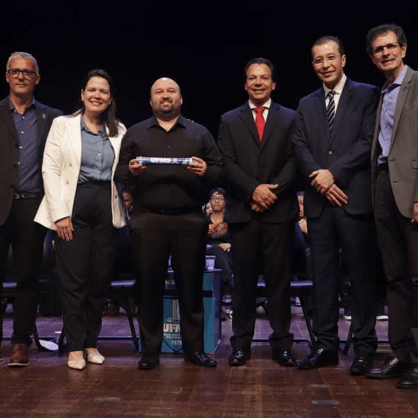 Vladmir Oliveira da Silveira - UFMS